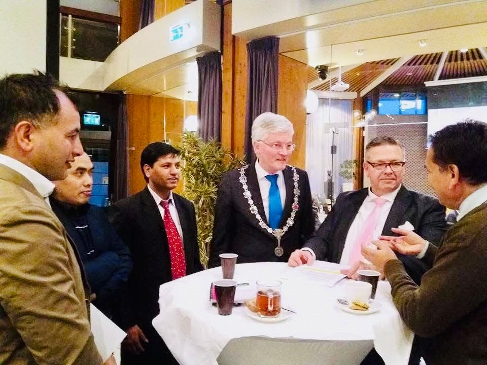 EX FOREIGN MINISTER OF NETHERLANDS